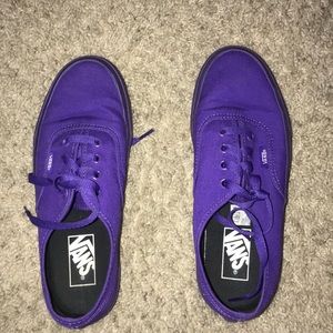 size 7 1/2 purple vans